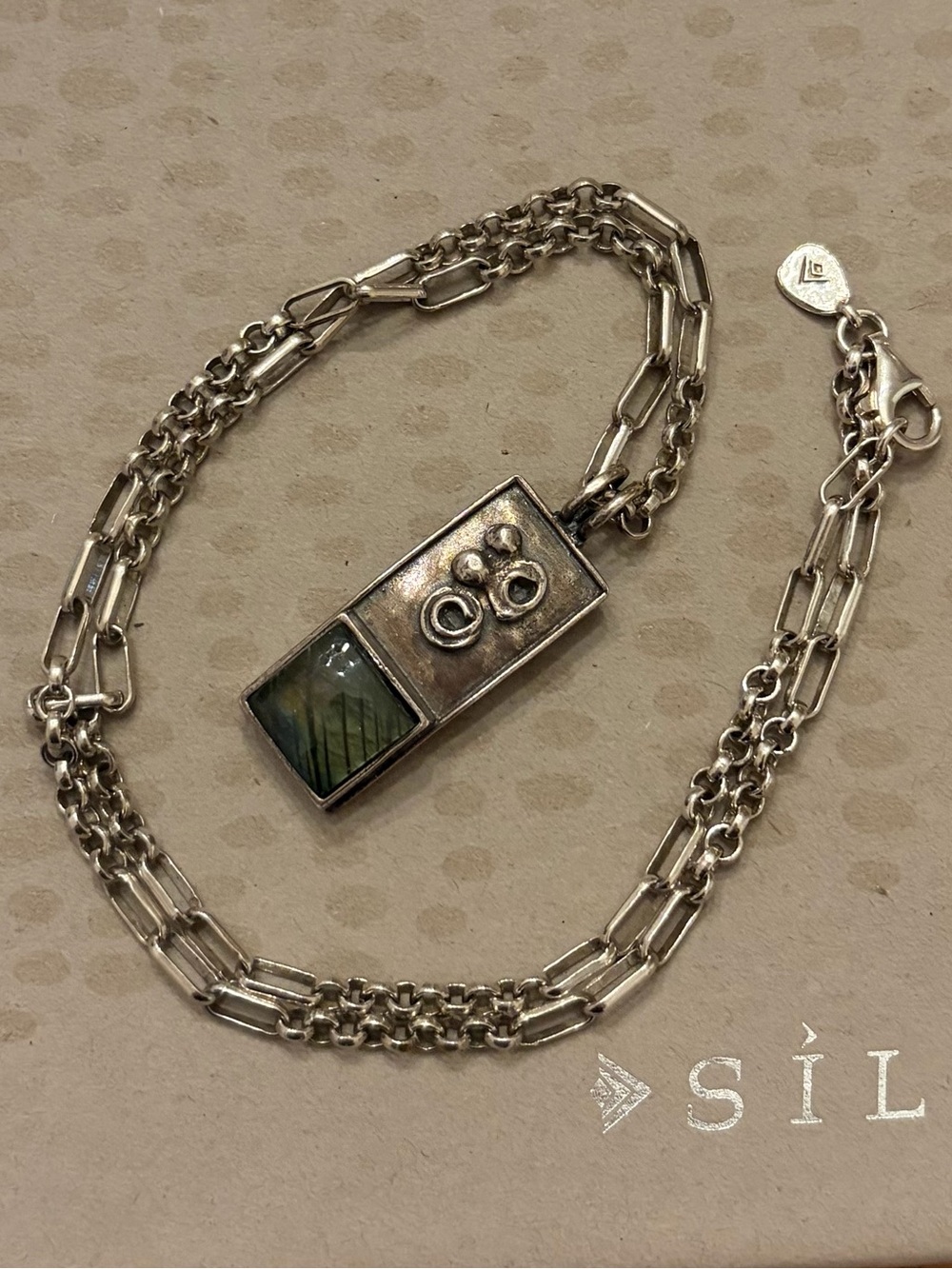 Vintage Silpada Sterling Silver and Labradorite Pendant “Timeless” Necklace - Picture 15 of 16